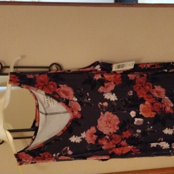 Tank top - Picture 1 of 4
